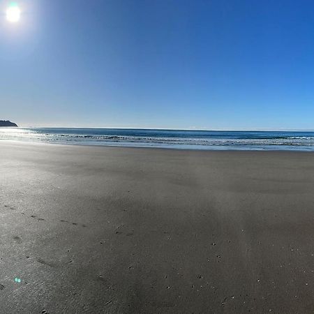 Waiheke Onetangi Close To Beach מראה חיצוני תמונה